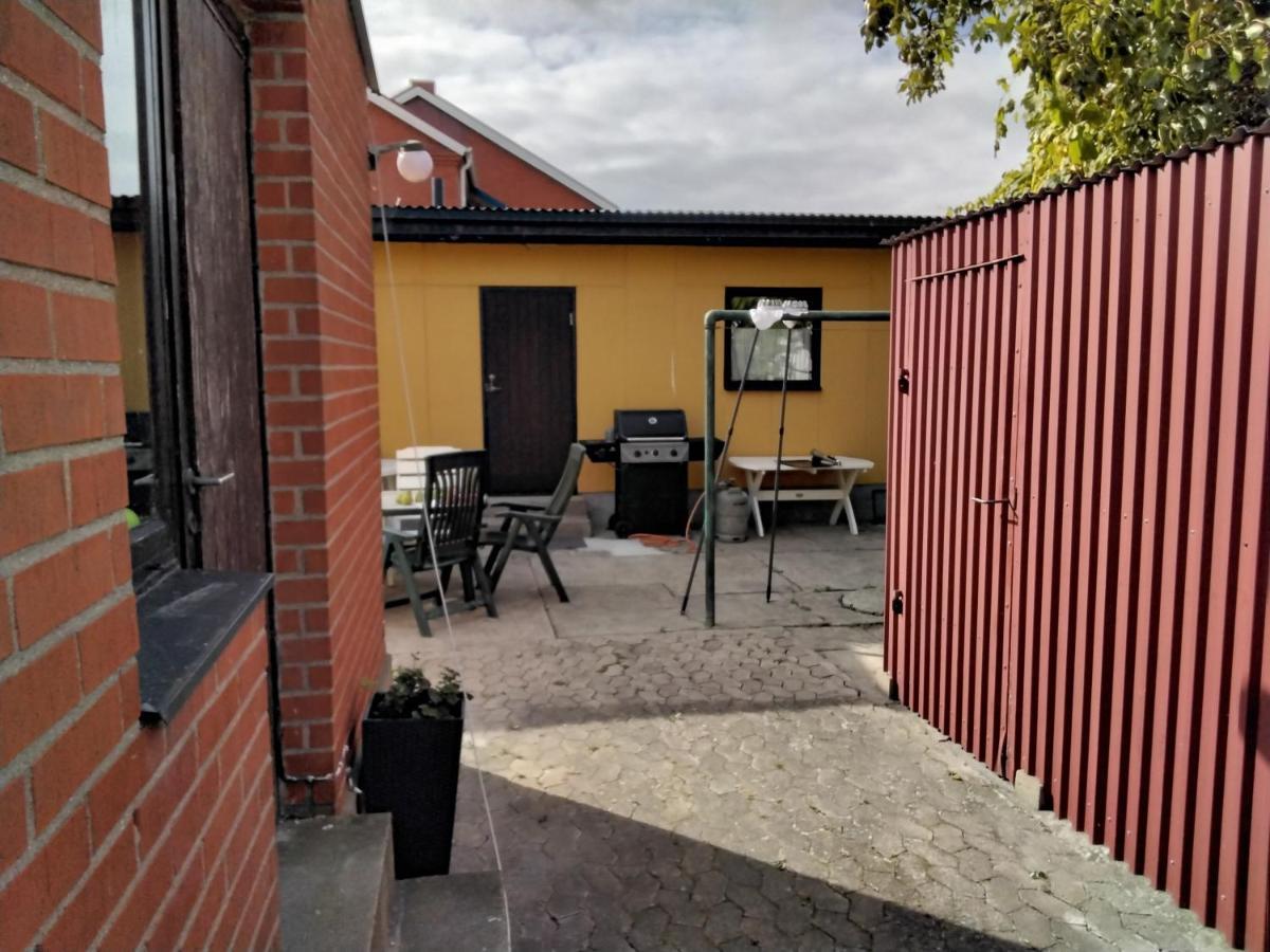 Bo I Trelleborg Apartment Bagian luar foto
